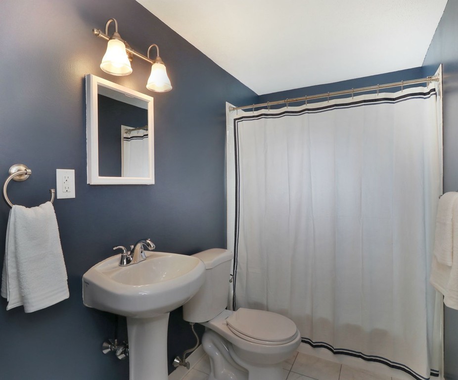 122 Decatur Street, Unit 6 Arlington, MA 02474 - Photo 8 of 9 Gallery Image 8