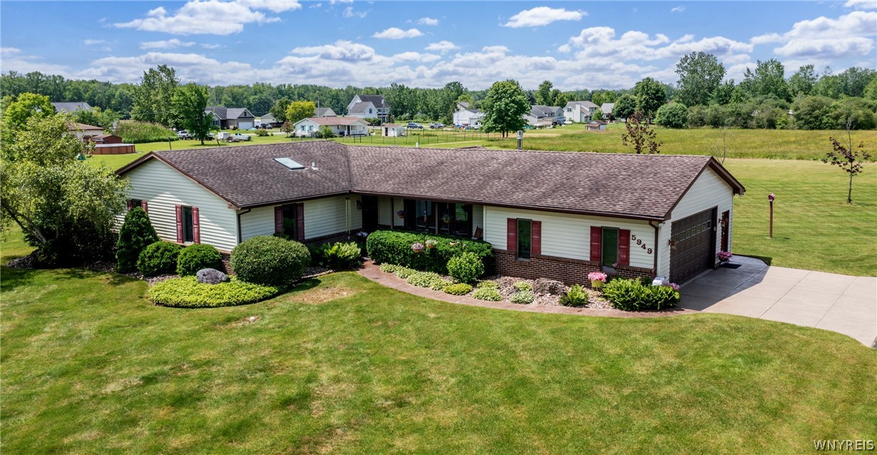 5949 Dunnigan Road Pendleton, NY 14094 - Photo 1 of 1