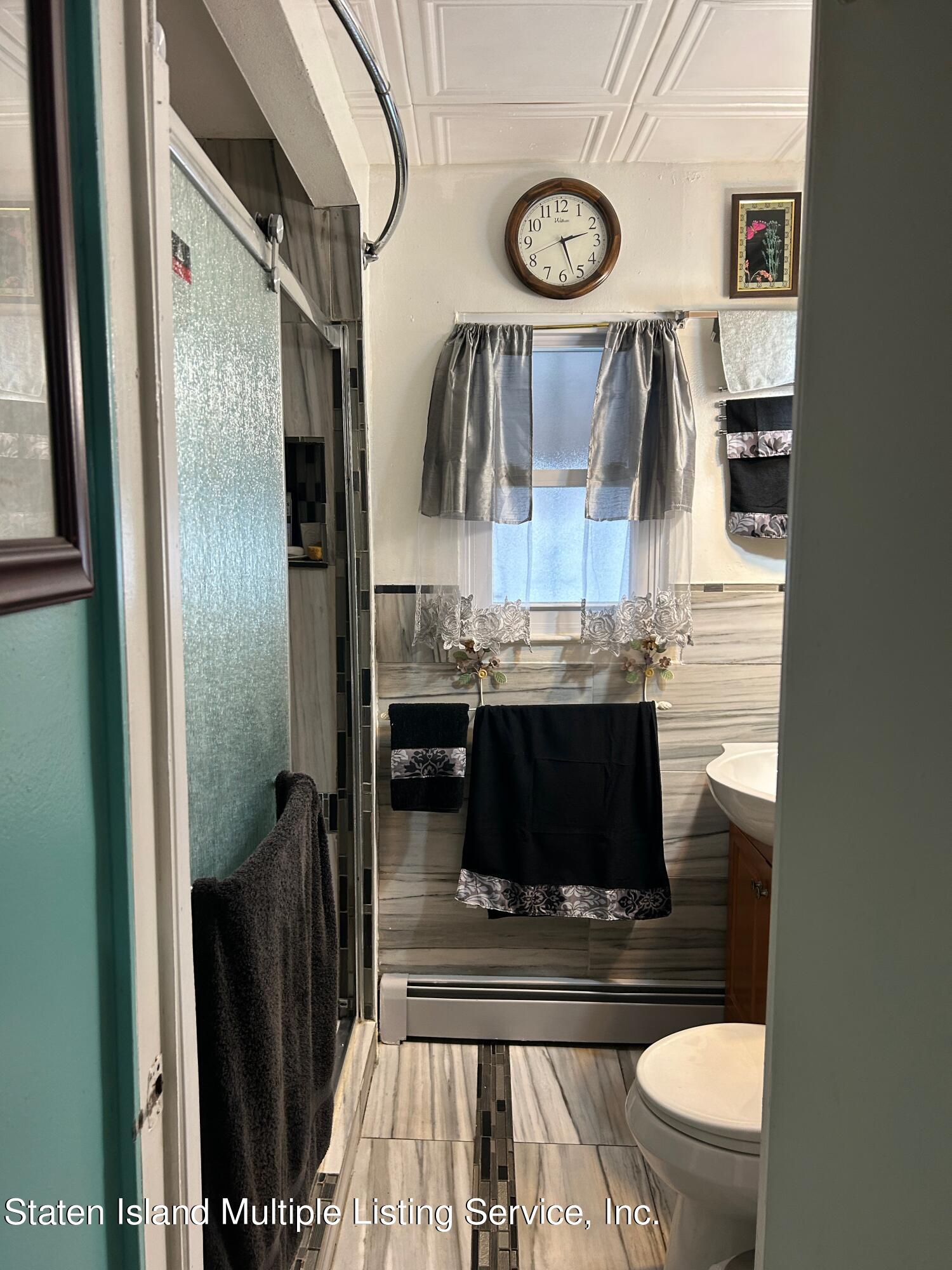 608 Commonwealth Avenue Bronx, NY 10473 - Photo 13 of 43 IMG_1266