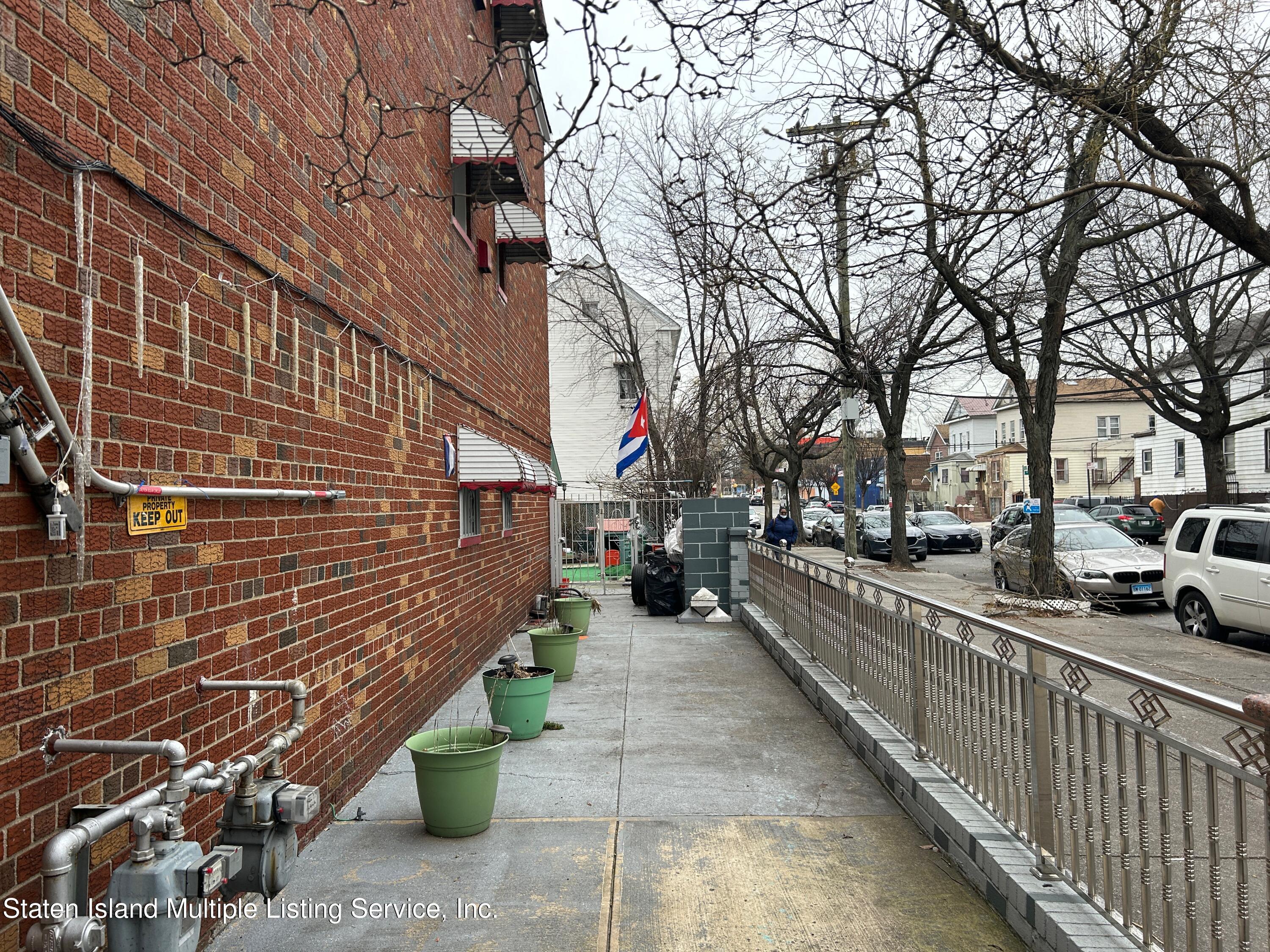 608 Commonwealth Avenue Bronx, NY 10473 - Photo 5 of 43 IMG_1247