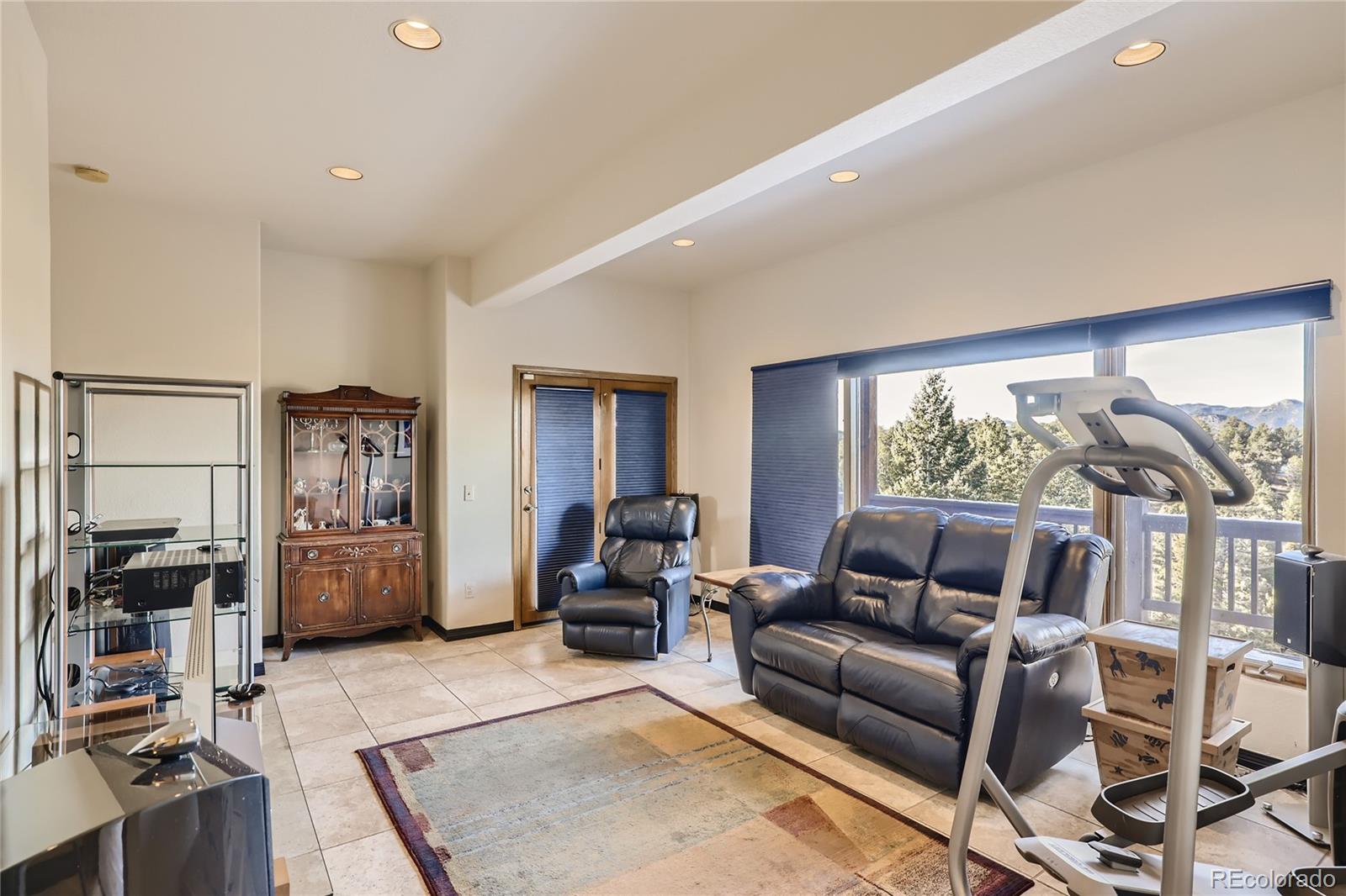 28825 Summit Ranch Drive Golden, CO 80401 - Photo 27 of 38 Gallery Image 27