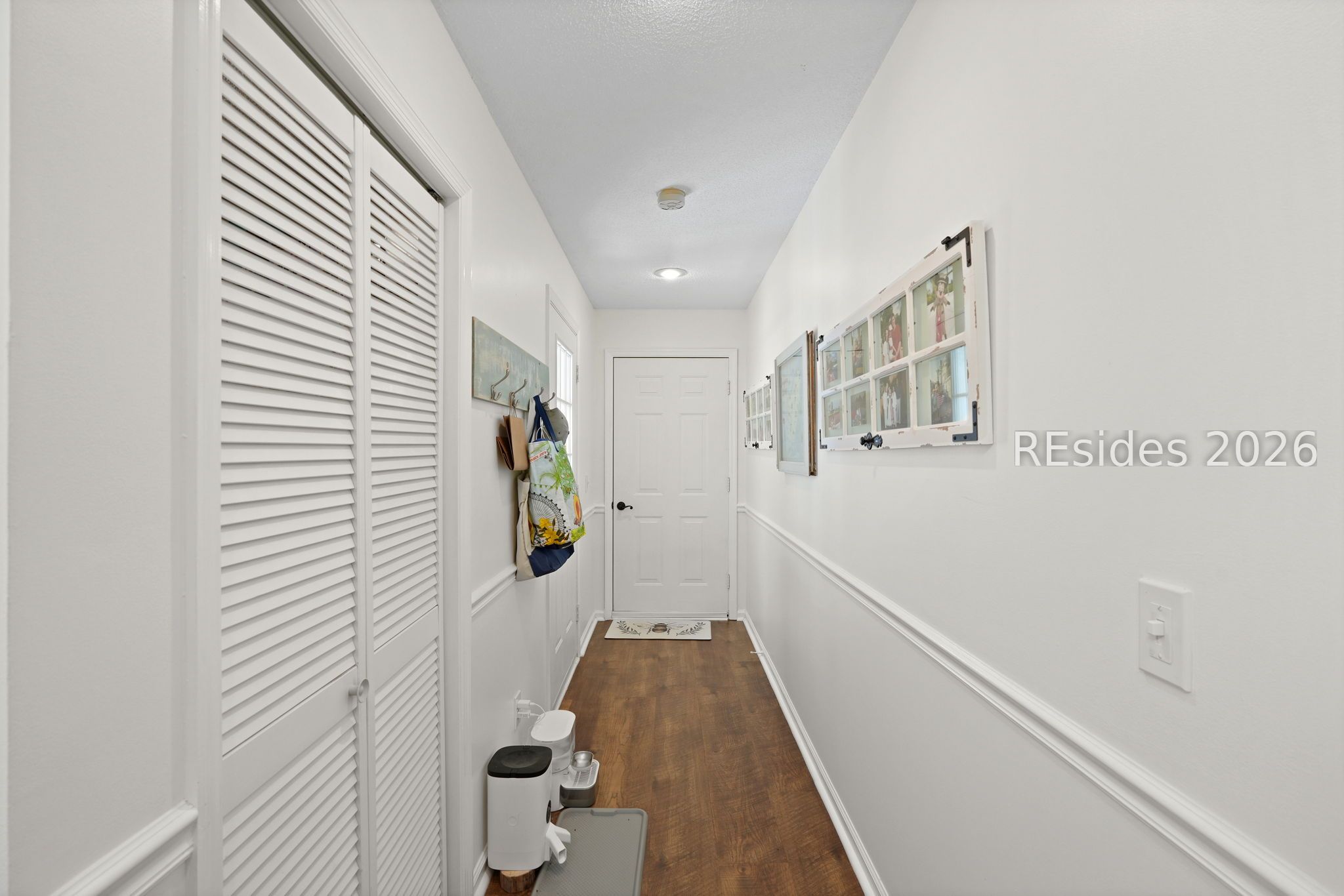 17 Pipers Pond Road Bluffton, SC 29910 - Photo 22 of 71 Hallway leading to garage & laundry room
