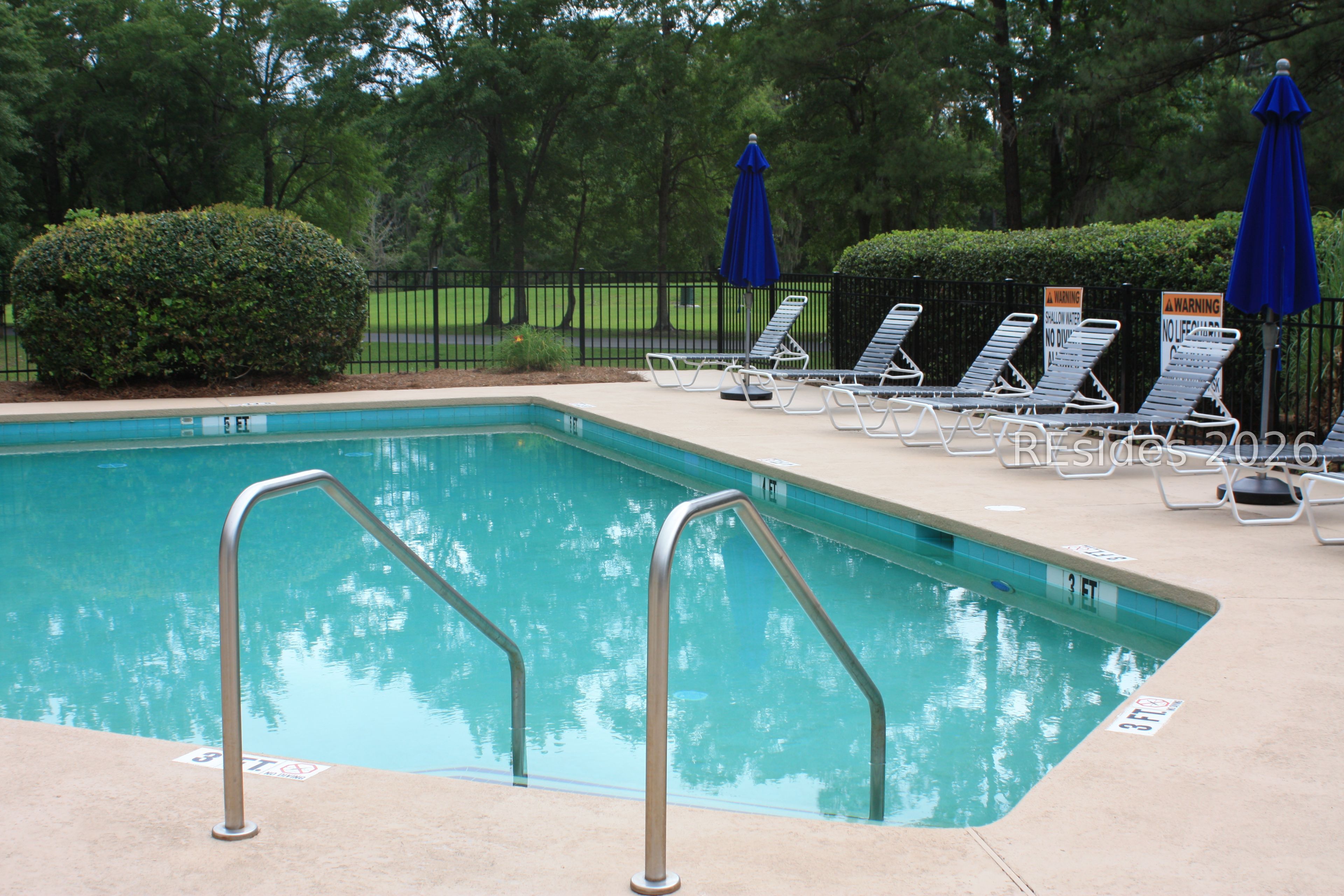 17 Pipers Pond Road Bluffton, SC 29910 - Photo 60 of 71 3 community pool!