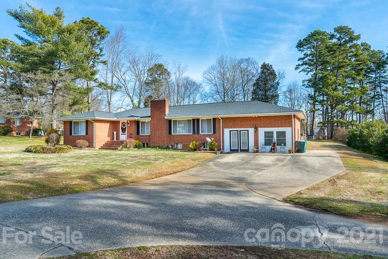 1804 Stokes Ferry Road Salisbury, NC 28146 - Photo 2 of 42 Gallery Image 2