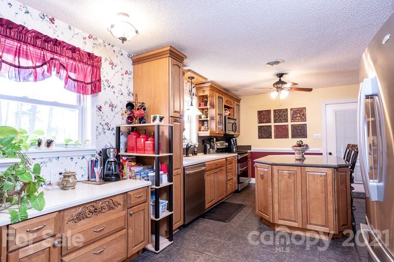 1804 Stokes Ferry Road Salisbury, NC 28146 - Photo 12 of 42 Gallery Image 12