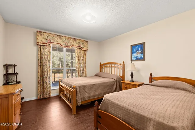 $639,000 | 5563 Douglas Ferry Road, Vernon, FL 32462