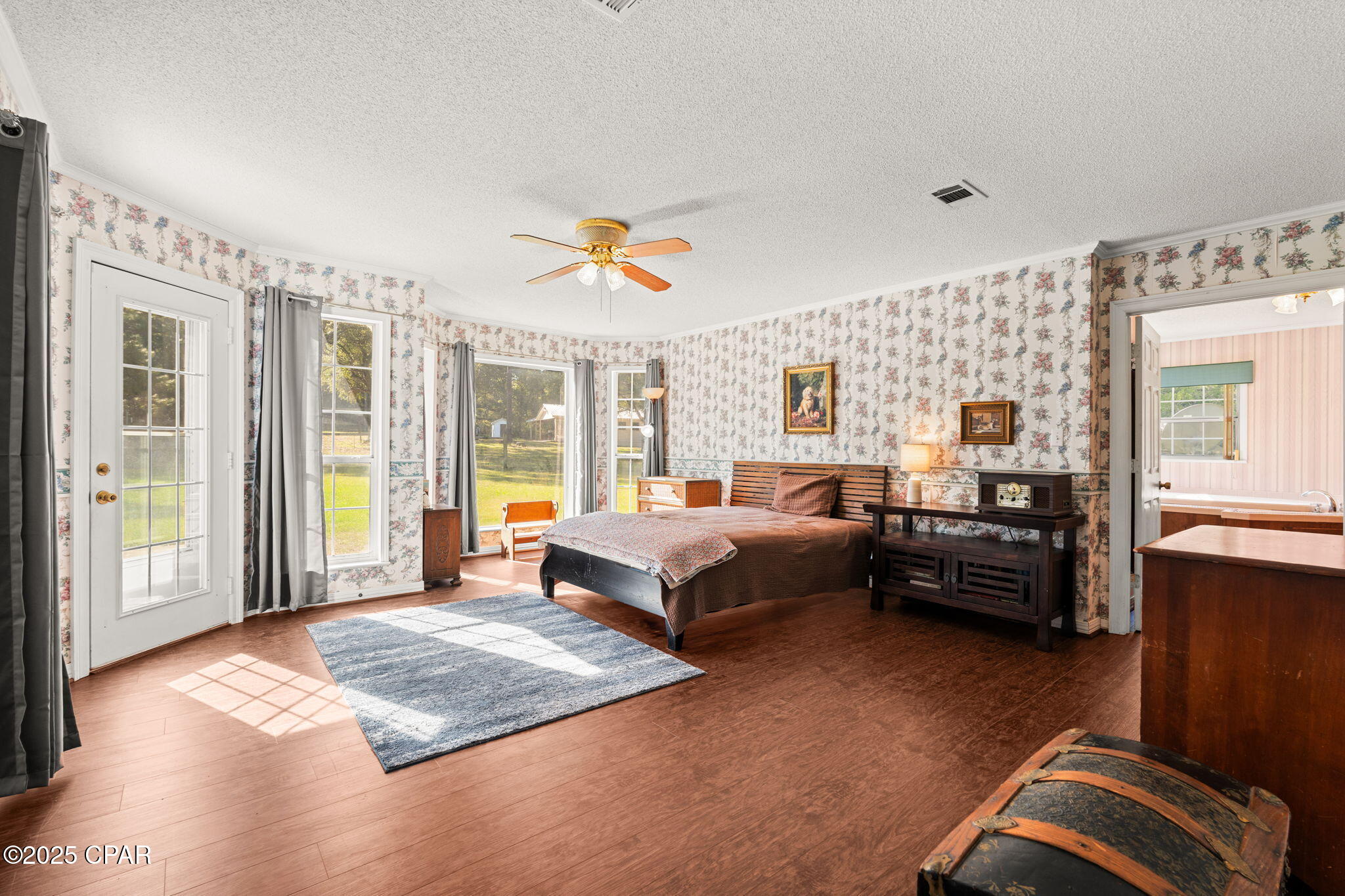 5563 Douglas Ferry Road Vernon, FL 32462 - Photo 28 of 39