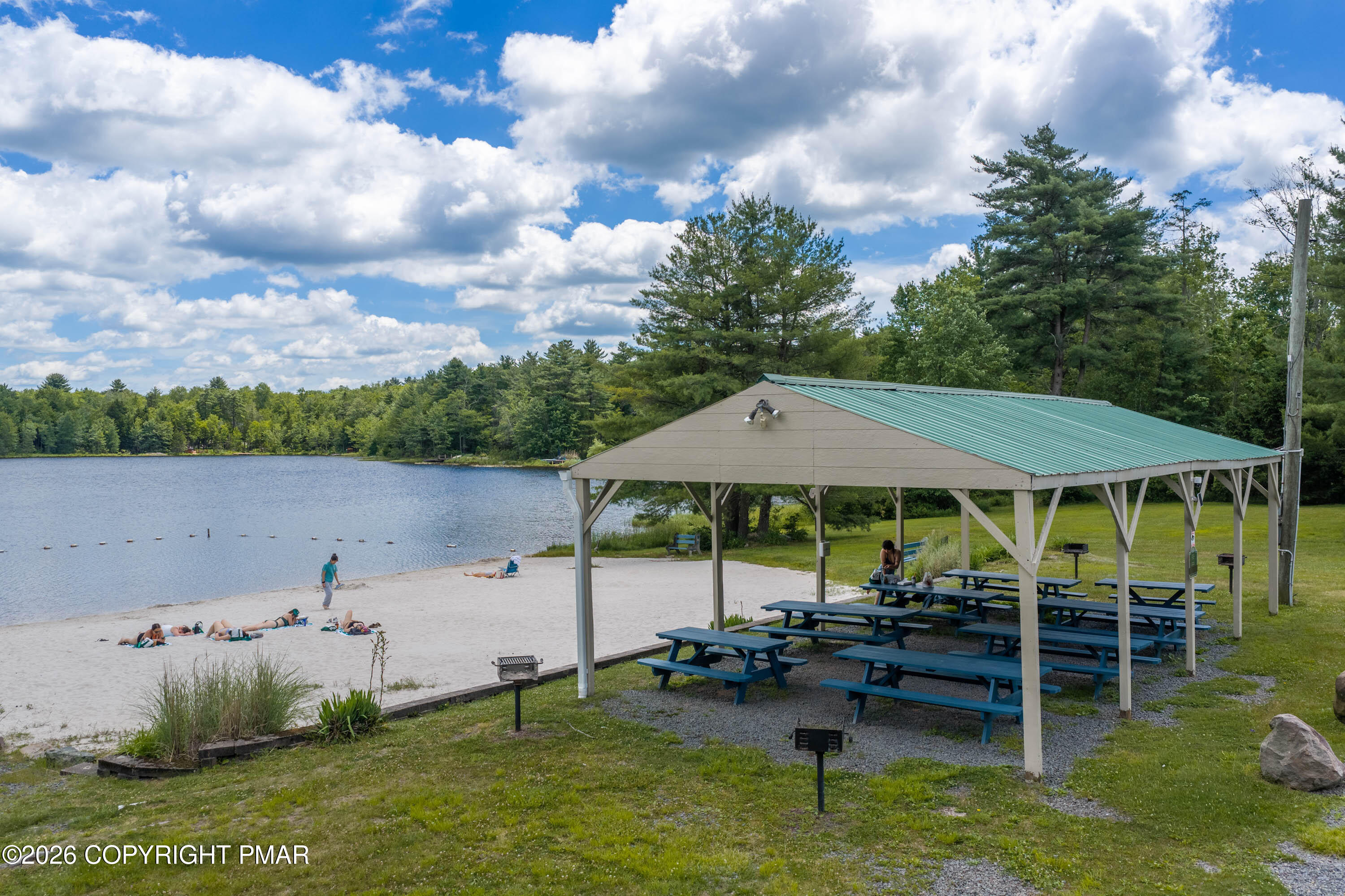 5226 Beechwood Road Pocono Lake, PA 18347 - Photo 55 of 65 5226 Beechwood-66