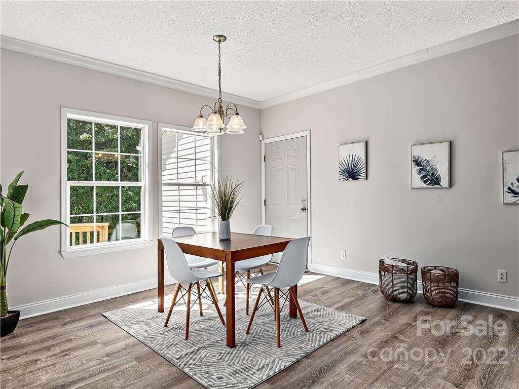 413 Low Gap Road Hendersonville, NC 28792 - Photo 6 of 26 Gallery Image 6