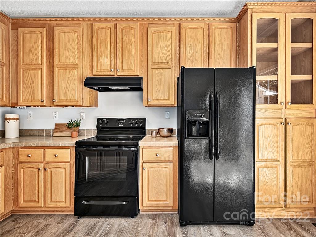 413 Low Gap Road Hendersonville, NC 28792 - Photo 9 of 26 Gallery Image 9