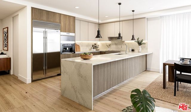 $19,710 | 725 North Croft Avenue, Unit 310, Los Angeles, CA 90069