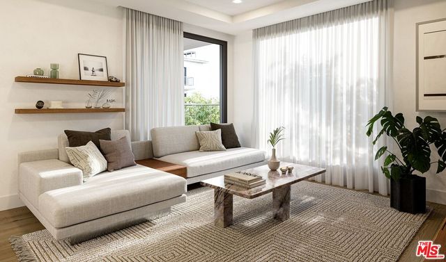 $19,710 | 725 North Croft Avenue, Unit 310, Los Angeles, CA 90069