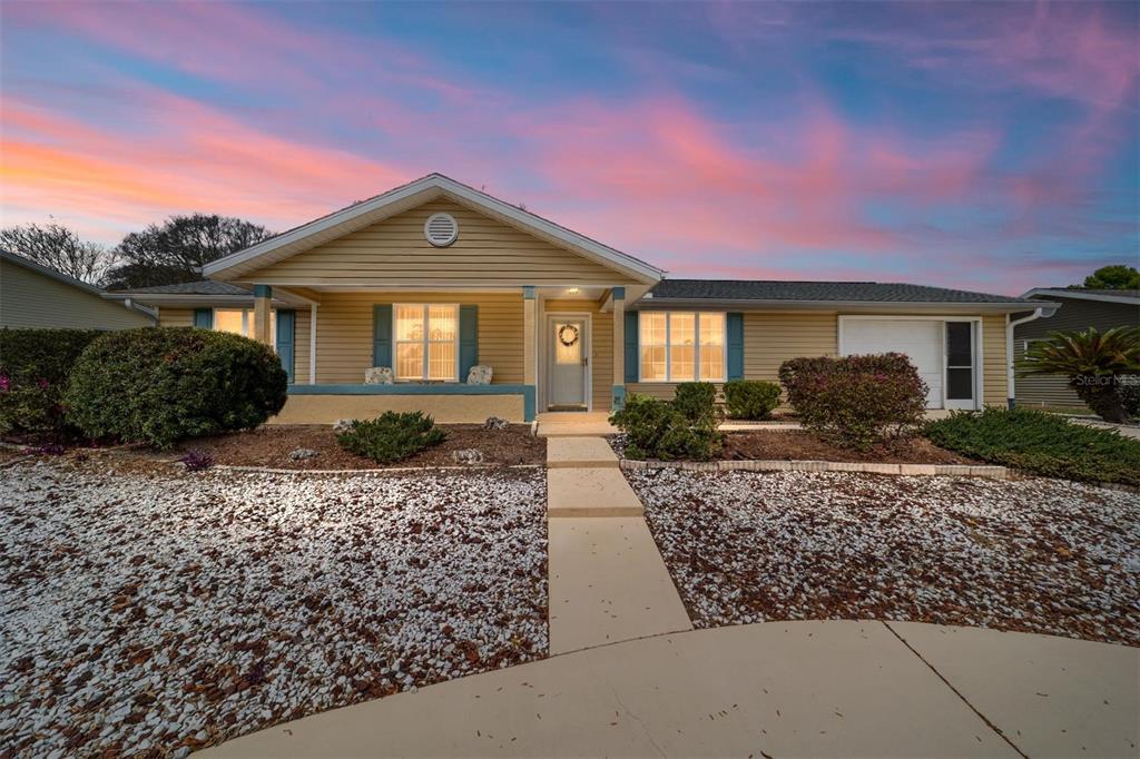 10806 Southwest 81st Court Road Ocala, FL 34481 - Photo 2 of 53 Gallery Image 2