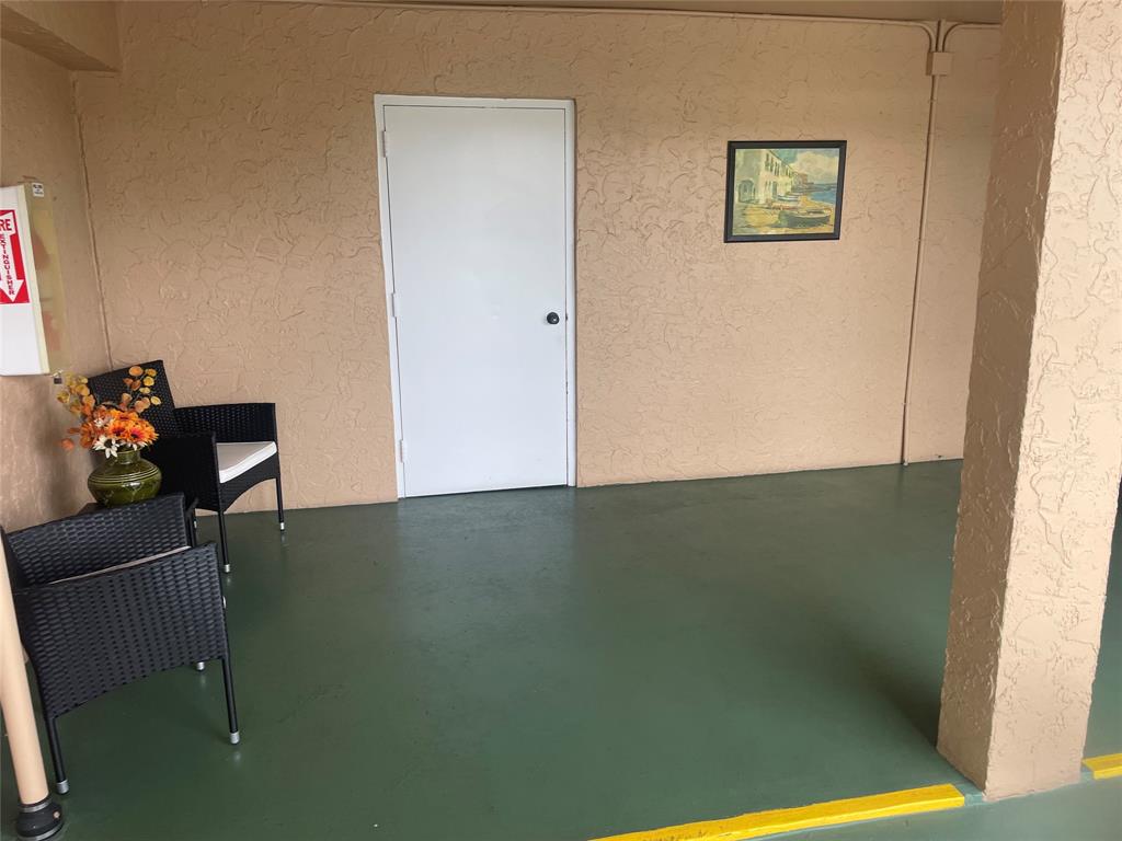 9818 Marina Boulevard, Unit 1220 Boca Raton, FL 33428 - Photo 3 of 18 a view of livingroom