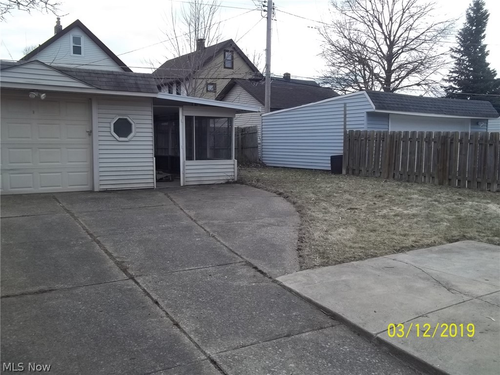 4007 Redfern Road Parma, OH 44134 - Photo 28 of 29
