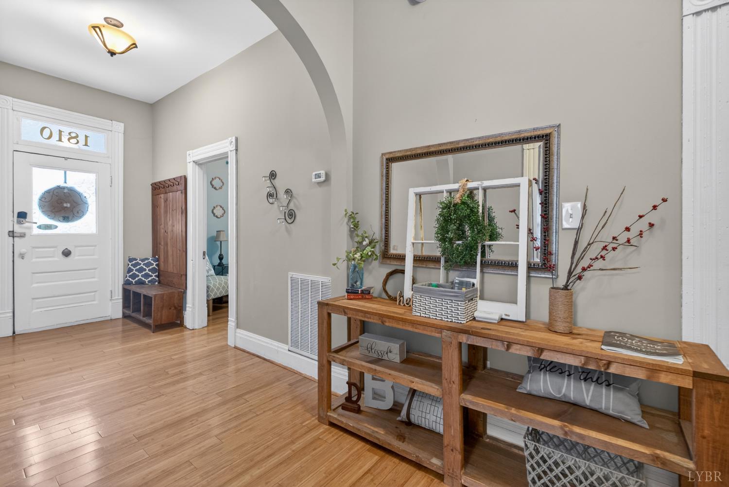 1810 Locust Street Lynchburg, VA 24504 - Photo 4 of 41