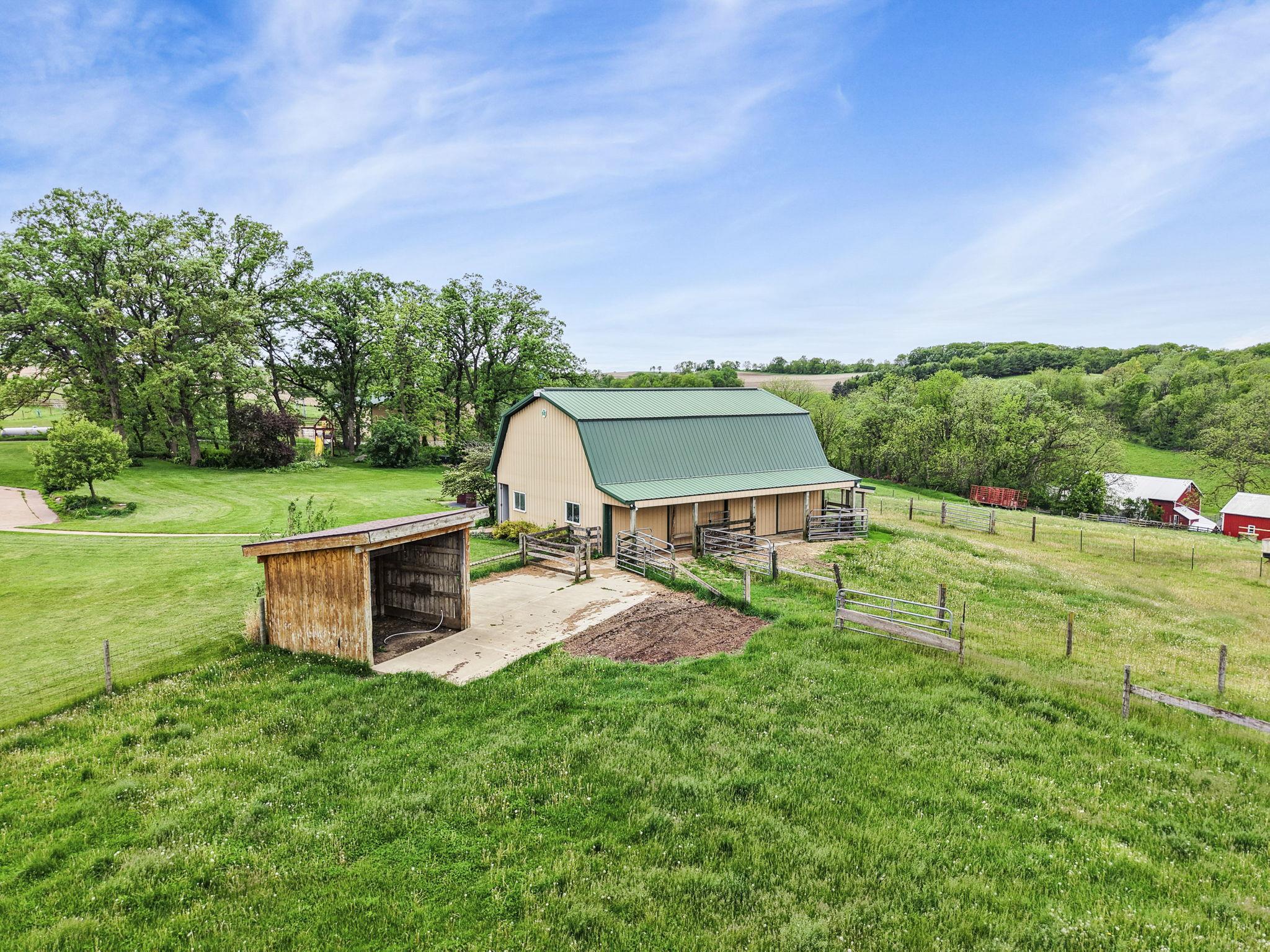 1440 County Rd Jg Mount Horeb, WI 53572 - Photo 13 of 90