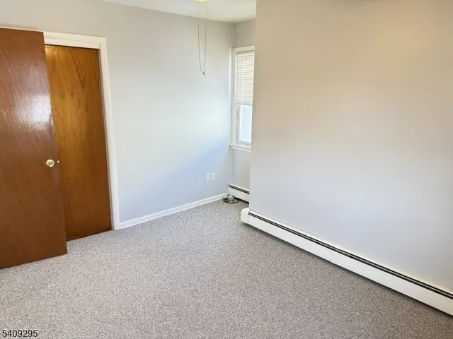 $2,100 | 172 Kanouse Street, Unit 2, Boonton, NJ 07005