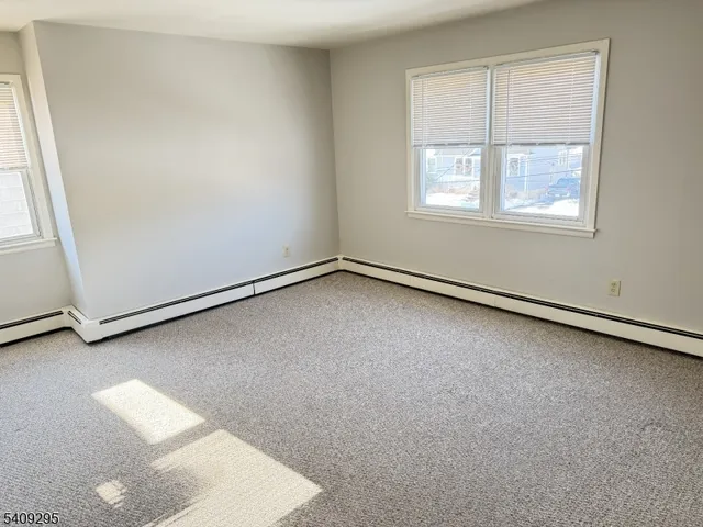 $2,100 | 172 Kanouse Street, Unit 2, Boonton, NJ 07005