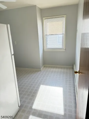 $2,100 | 172 Kanouse Street, Unit 2, Boonton, NJ 07005