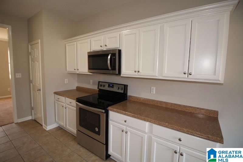 8164 Becker Lane Leeds, AL 35094 - Photo 5 of 21