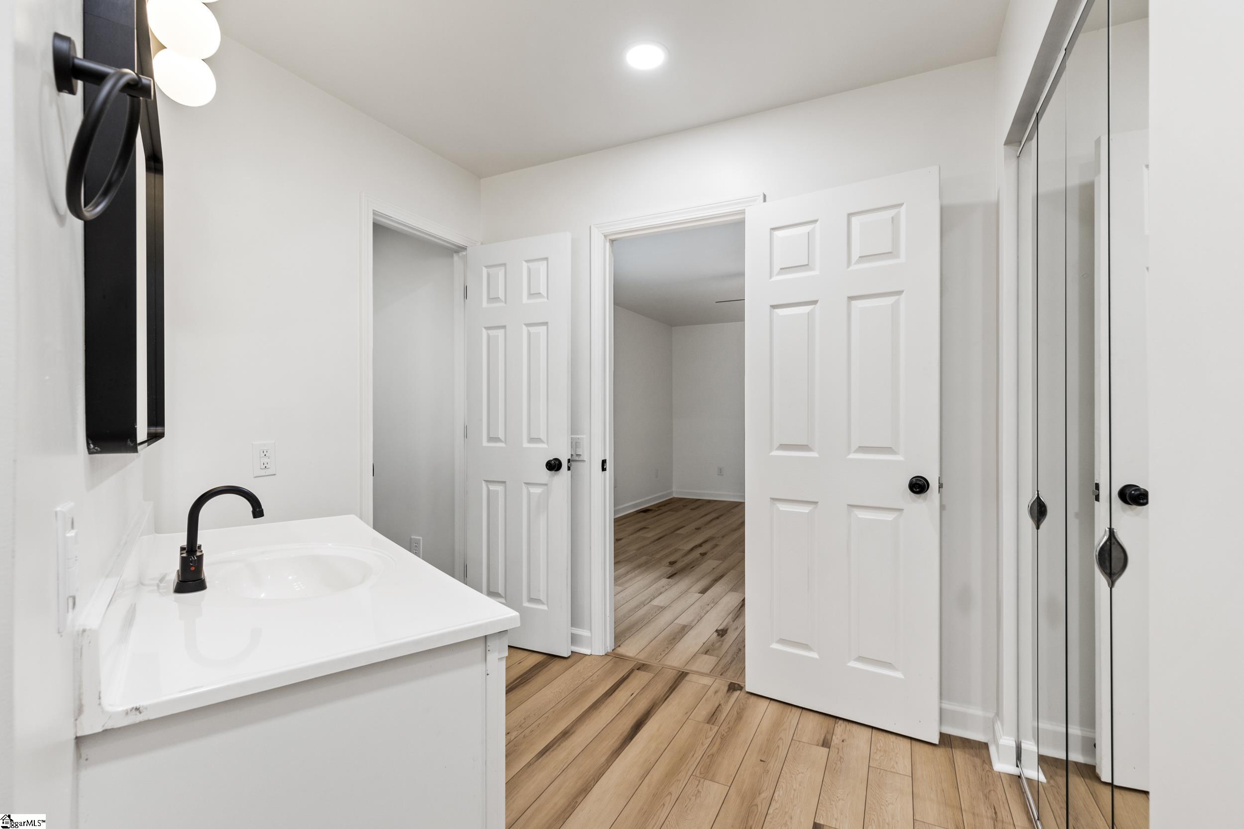 421 Wood Road Taylors, SC 29687 - Photo 24 of 30