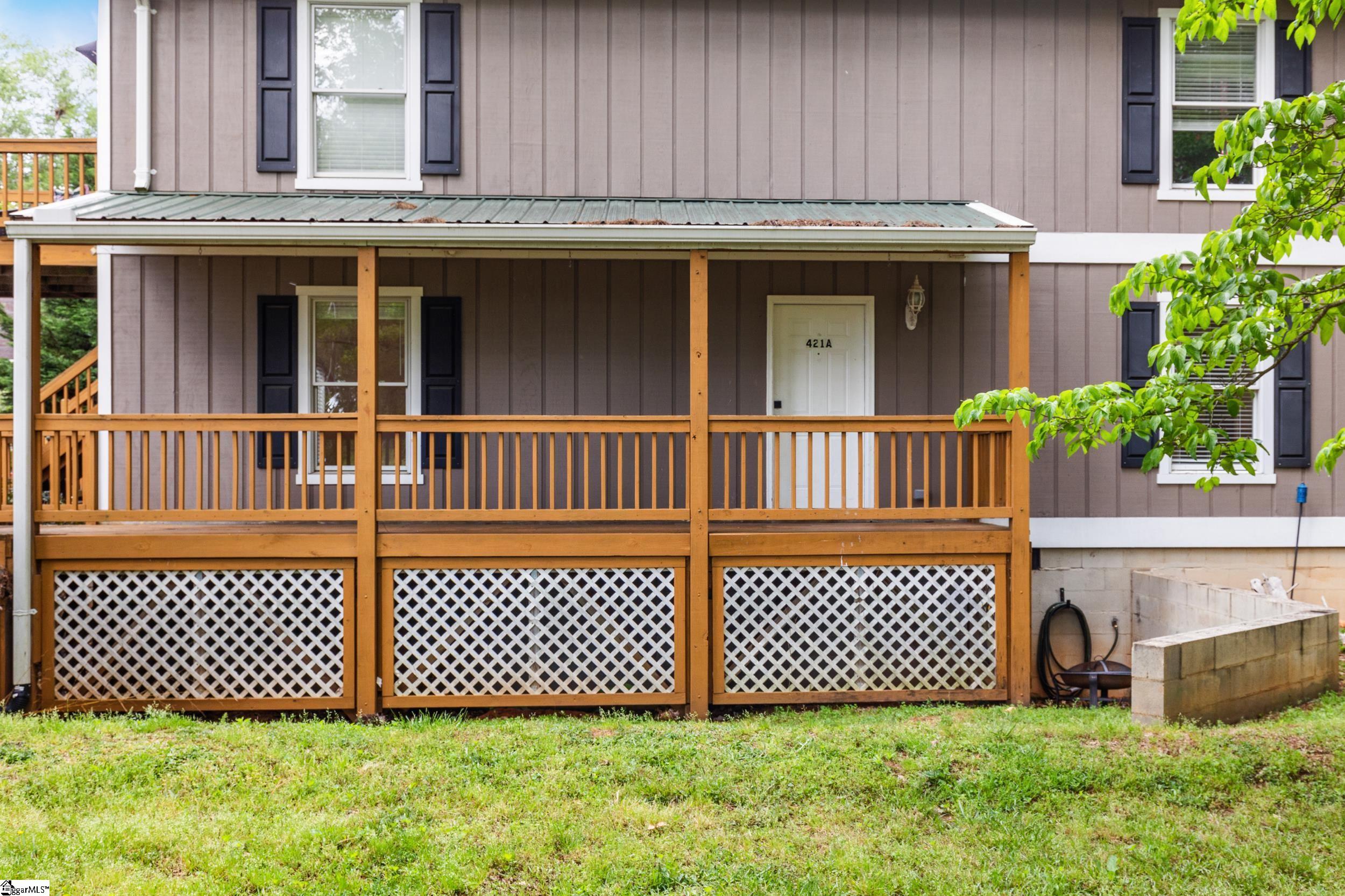 421 Wood Road Taylors, SC 29687 - Photo 3 of 30