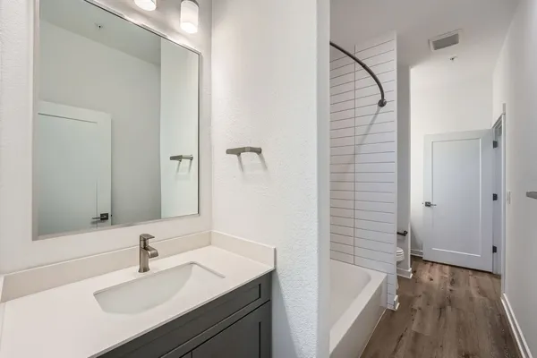 $874,900 | 3213 Zach Scott Street, Austin, TX 78723