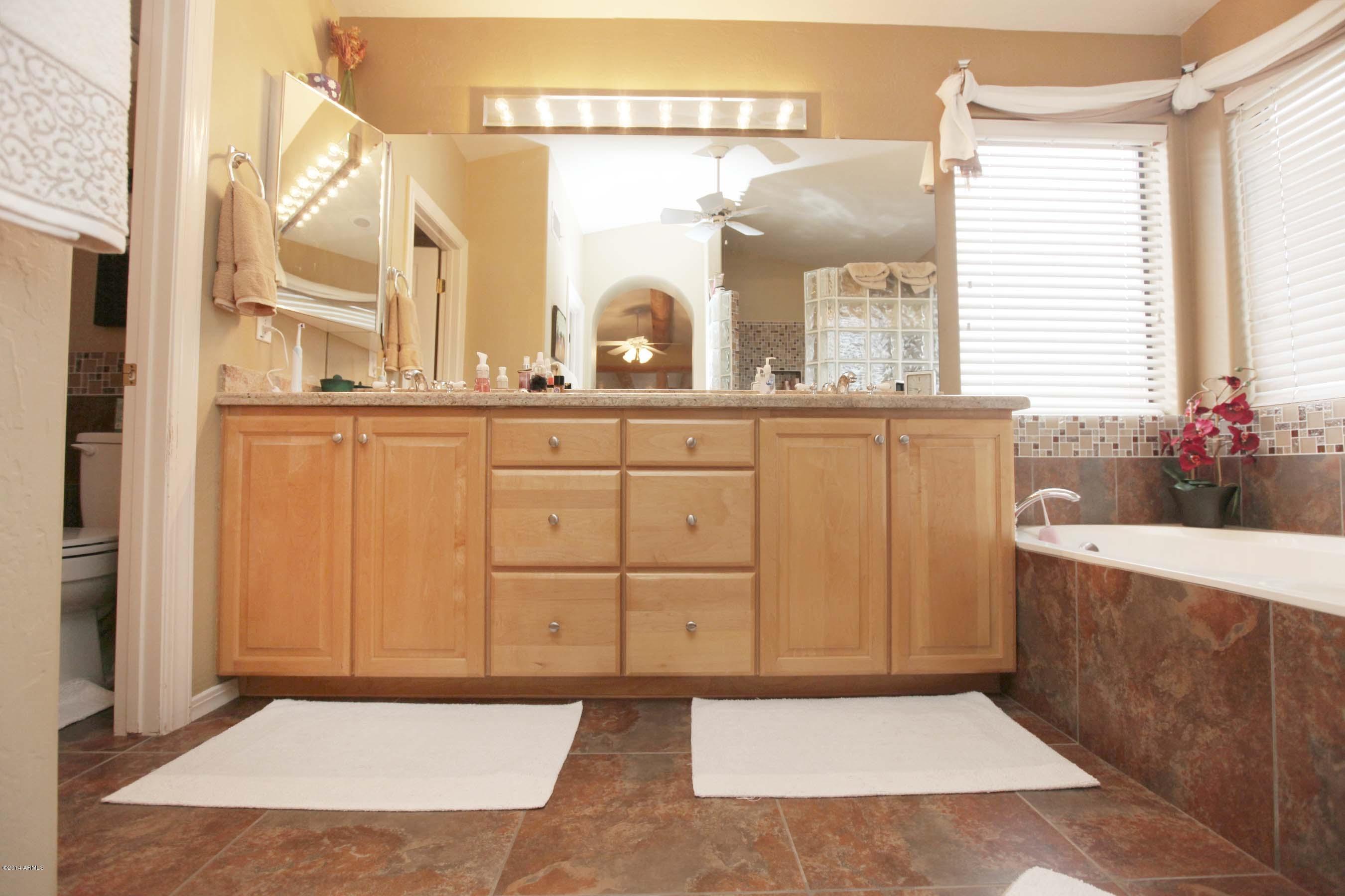 2451 North Buckskin Road Apache Junction, AZ 85119 - Photo 50 of 62 2451 Buckskin -68