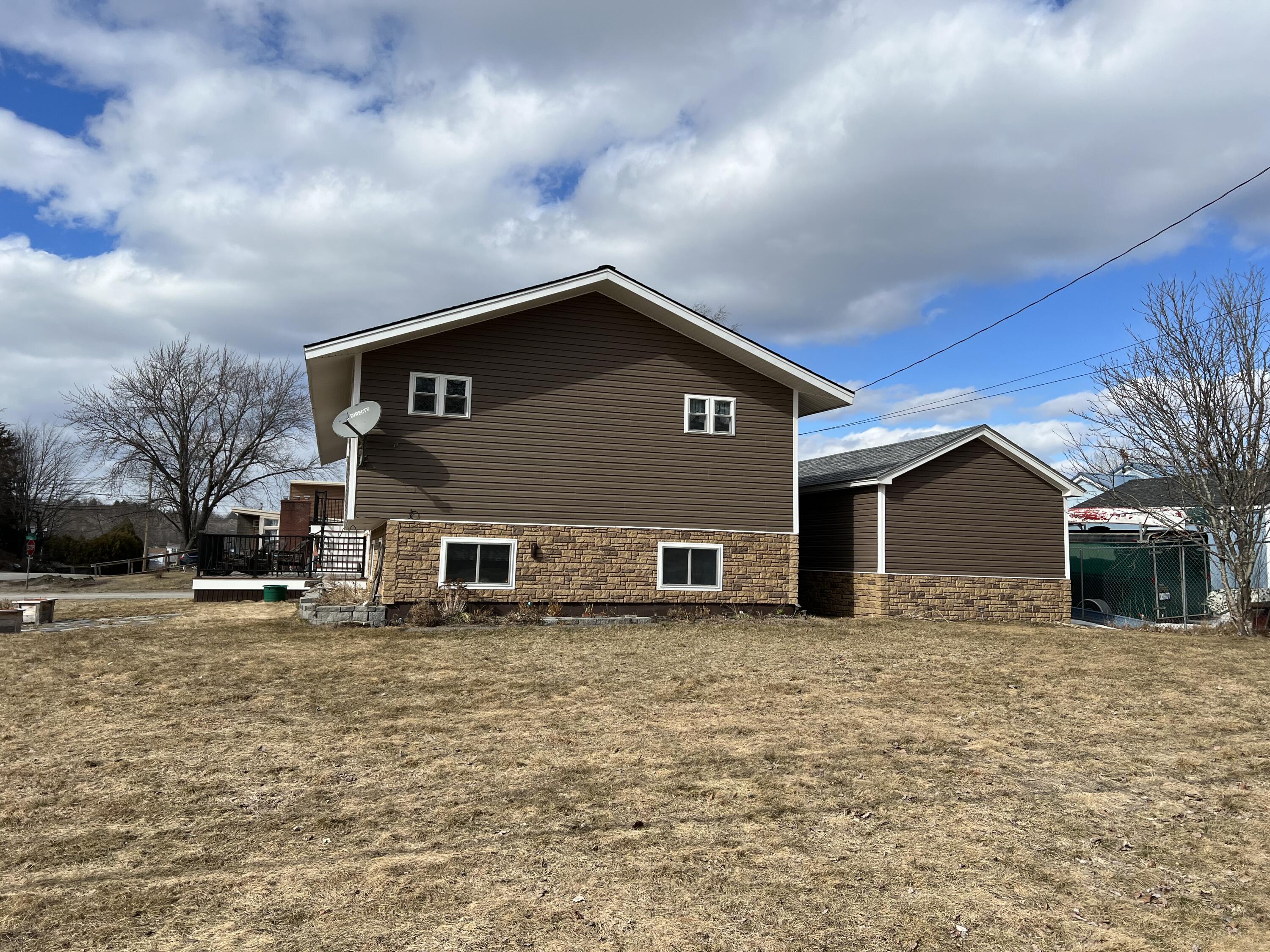 4 Field Street Millinocket, ME 04462 - Photo 6 of 38 B5468F00-07EA-4C0E-8970-26084A56154F