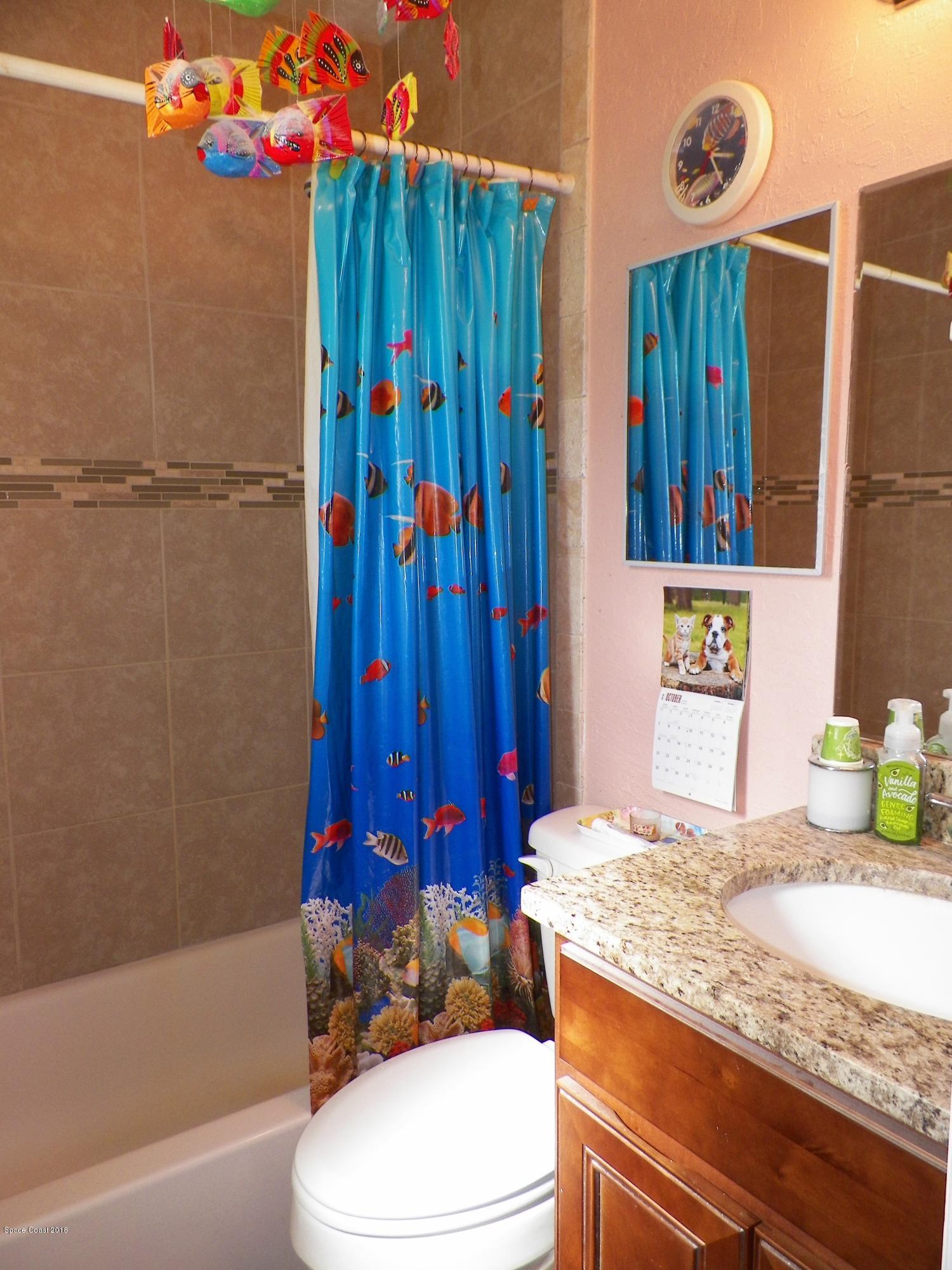 246 Sarah Road Southwest Palm Bay, FL 32908 - Photo 8 of 19 104_0258