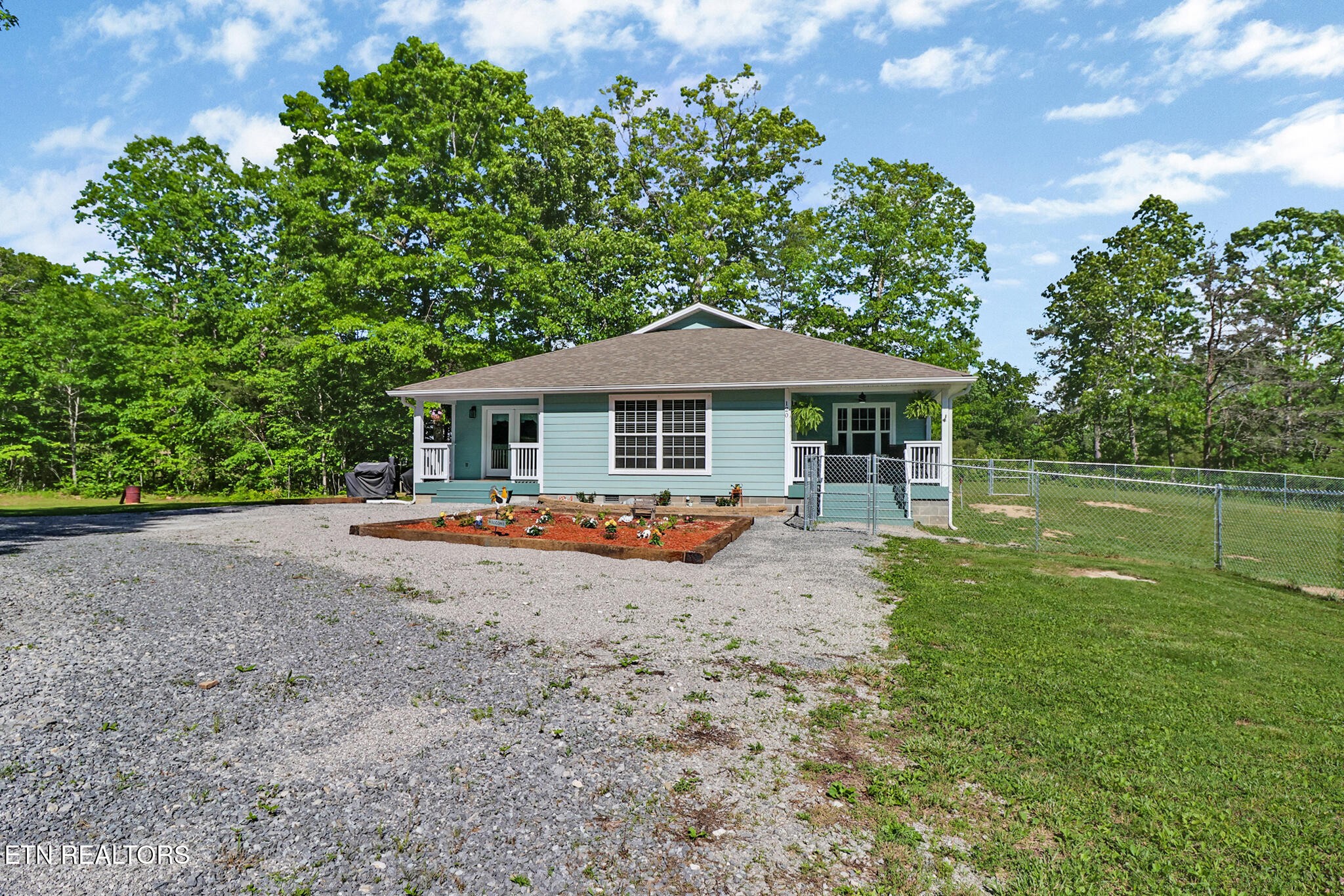 120 Jr Copeland Road Jamestown, TN 38556 - Photo 2 of 33 Gallery Image 2