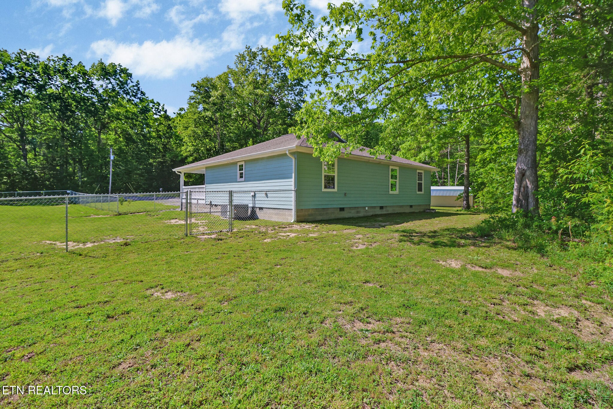 120 Jr Copeland Road Jamestown, TN 38556 - Photo 6 of 33 Gallery Image 6