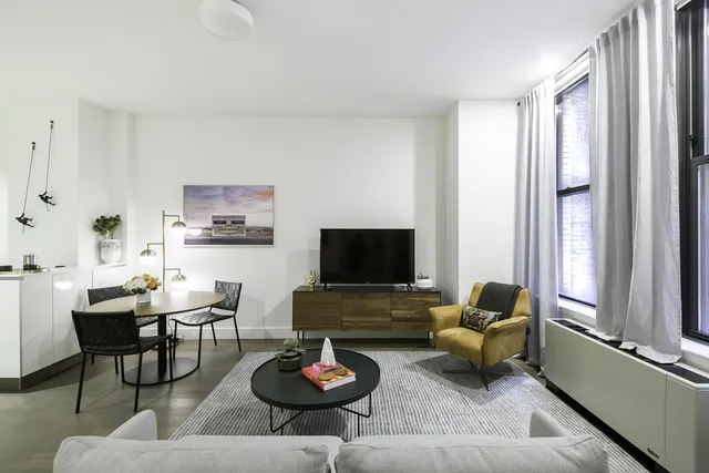 $895,000 | 25 Broad Street, Unit 5G | Financial District