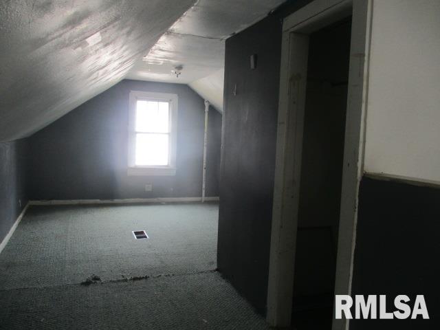 138 Brookview Road East Peoria, IL 61611 - Photo 18 of 21 Gallery Image 18