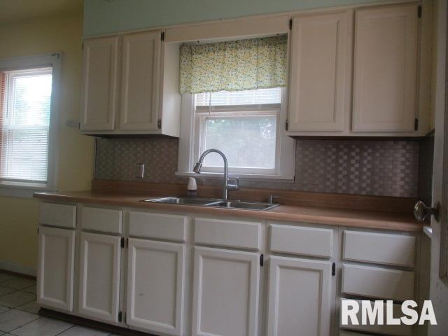 138 Brookview Road East Peoria, IL 61611 - Photo 9 of 21 Gallery Image 9
