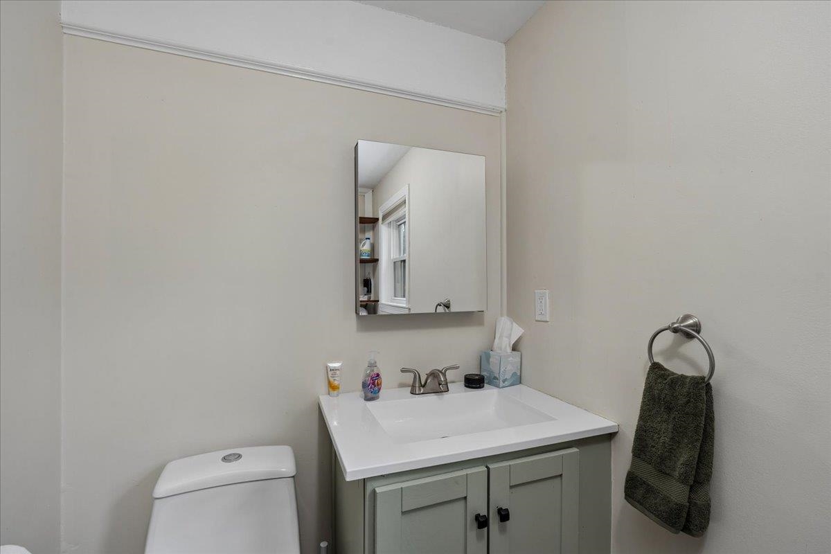 350 S Road Salisbury, NH 03268 - Photo 53 of 60