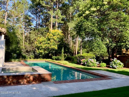 $1,880,000 | 50 Cherry Hill Drive, Pinehurst, NC 28374
