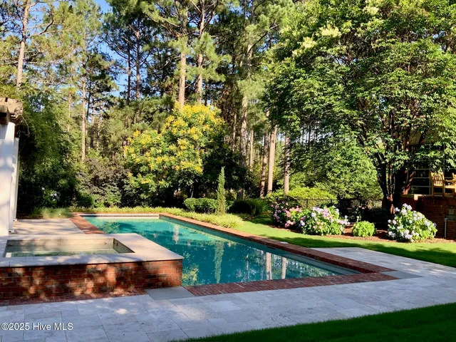 $1,880,000 | 50 Cherry Hill Drive, Pinehurst, NC 28374