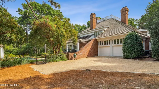 $1,880,000 | 50 Cherry Hill Drive, Pinehurst, NC 28374