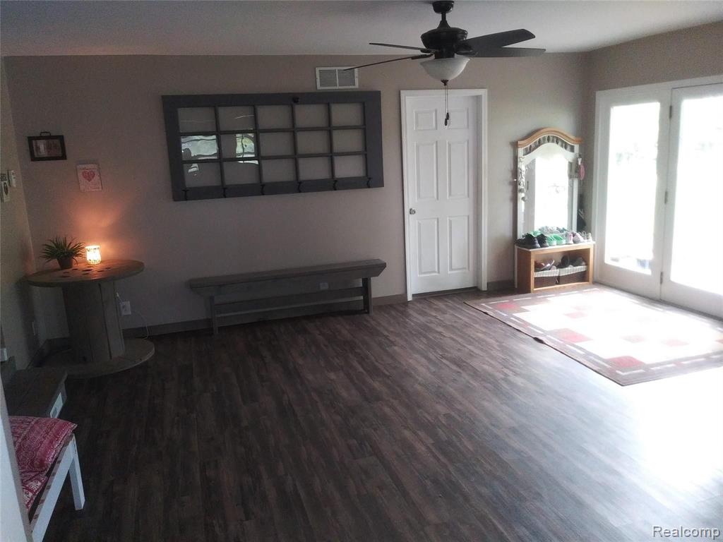 3709 Sullivan Road Marlette, MI 48453 - Photo 8 of 27