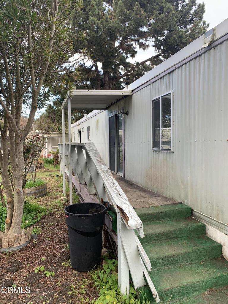 17900 Ocean Drive, Unit 40 Fort Bragg, CA 95437 - Photo 3 of 17 a view of a back yard of the house