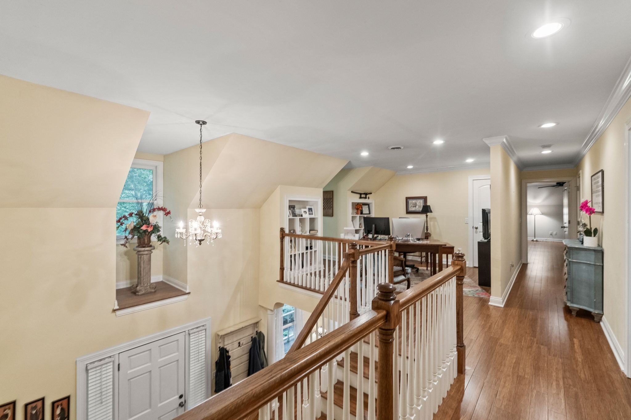 612 Fairway Trail Springfield, TN 37172 - Photo 22 of 50 a view of a living room and a wooden floor