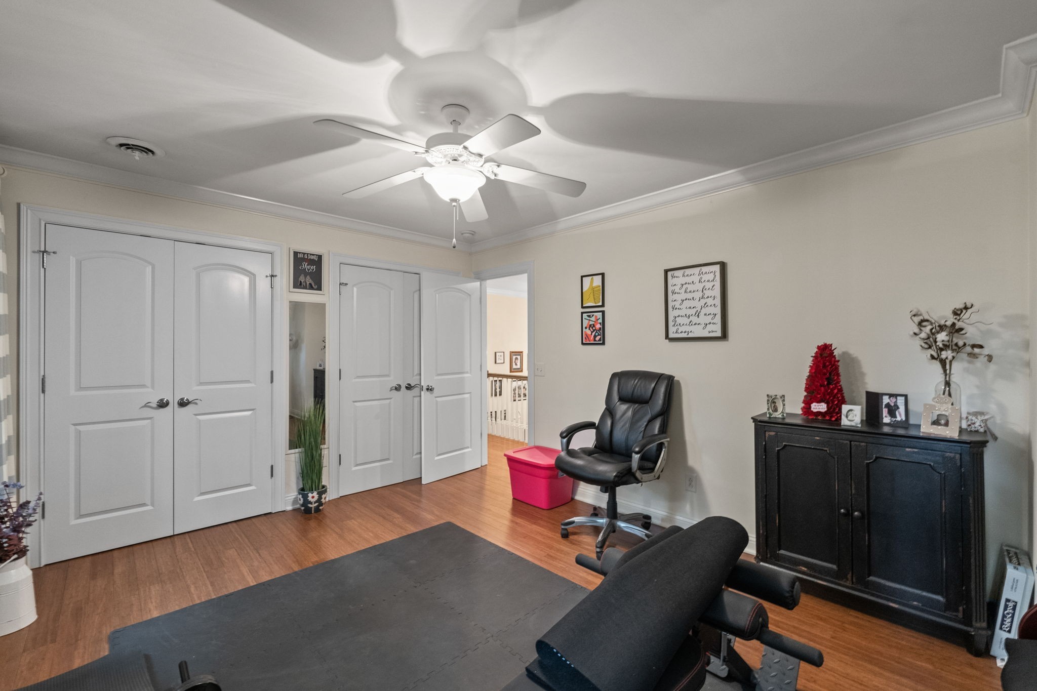 612 Fairway Trail Springfield, TN 37172 - Photo 28 of 50 a view of a workspace with furniture and wooden floor