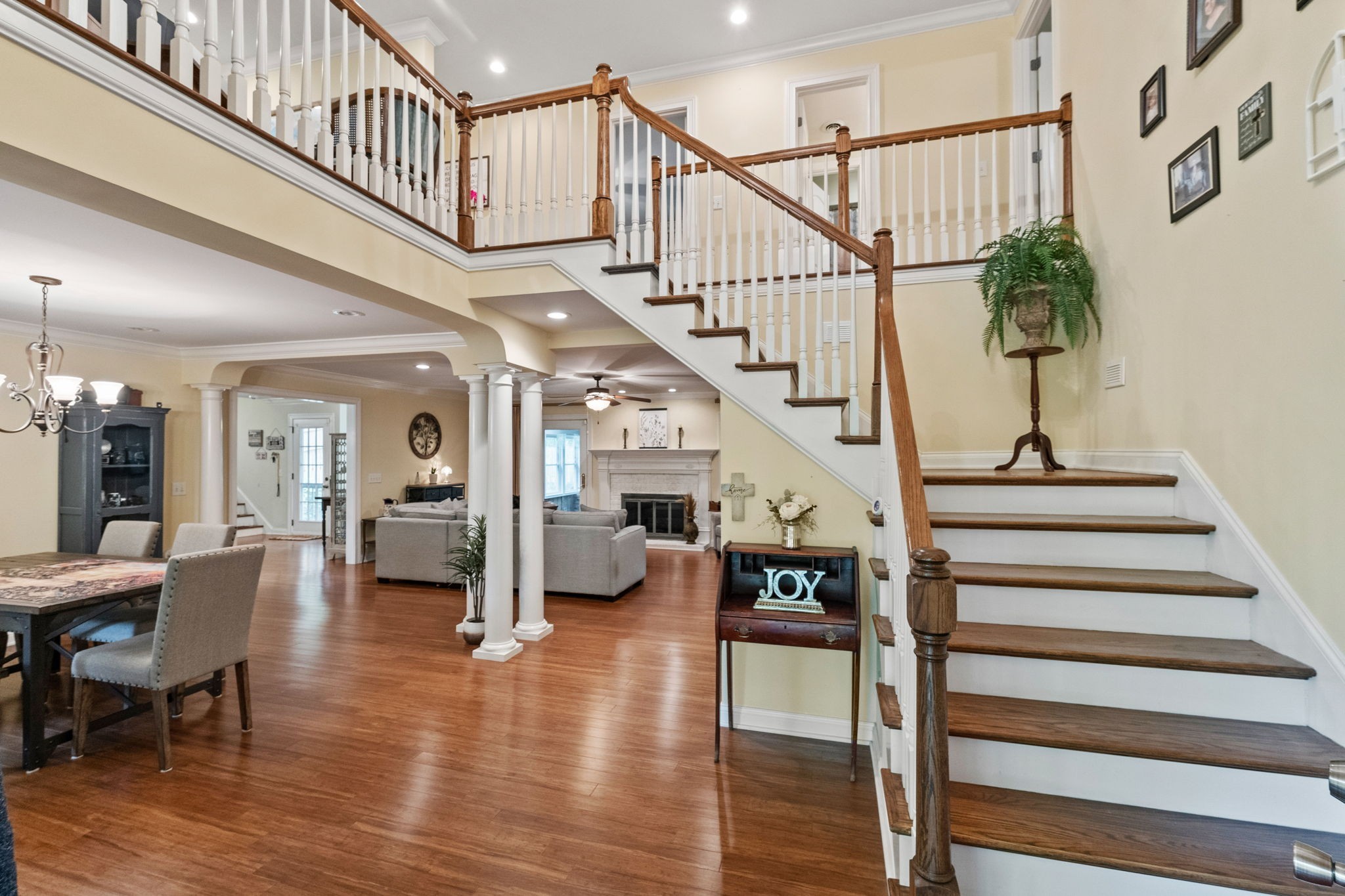 612 Fairway Trail Springfield, TN 37172 - Photo 5 of 50 a view of entryway livingroom and hall with wooden floor