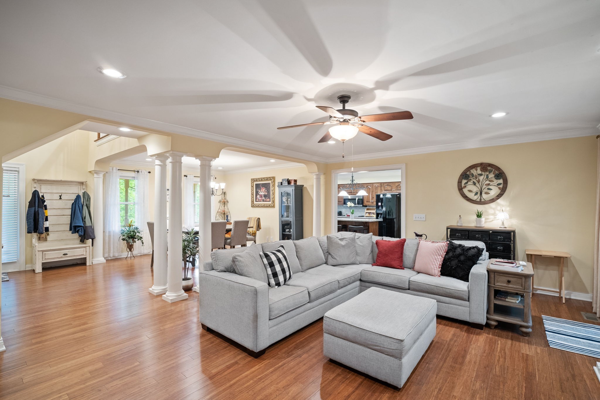 612 Fairway Trail Springfield, TN 37172 - Photo 10 of 50 a living room with furniture and wooden floor
