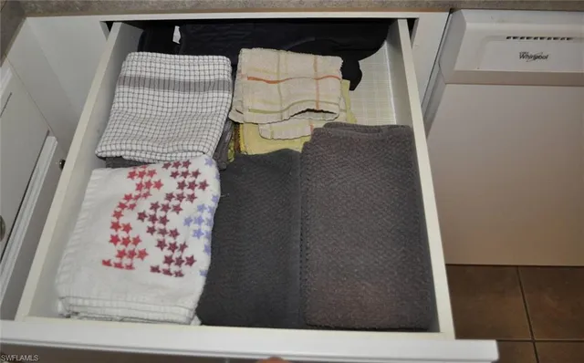 $3,200 | 826 Southwest 32nd Terrace, Cape Coral, FL 33914