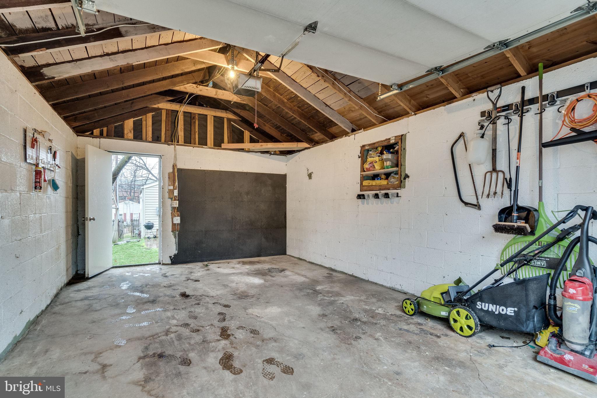 33 East Reed Avenue Alexandria, VA 22305 - Photo 28 of 43 Spacious Garage