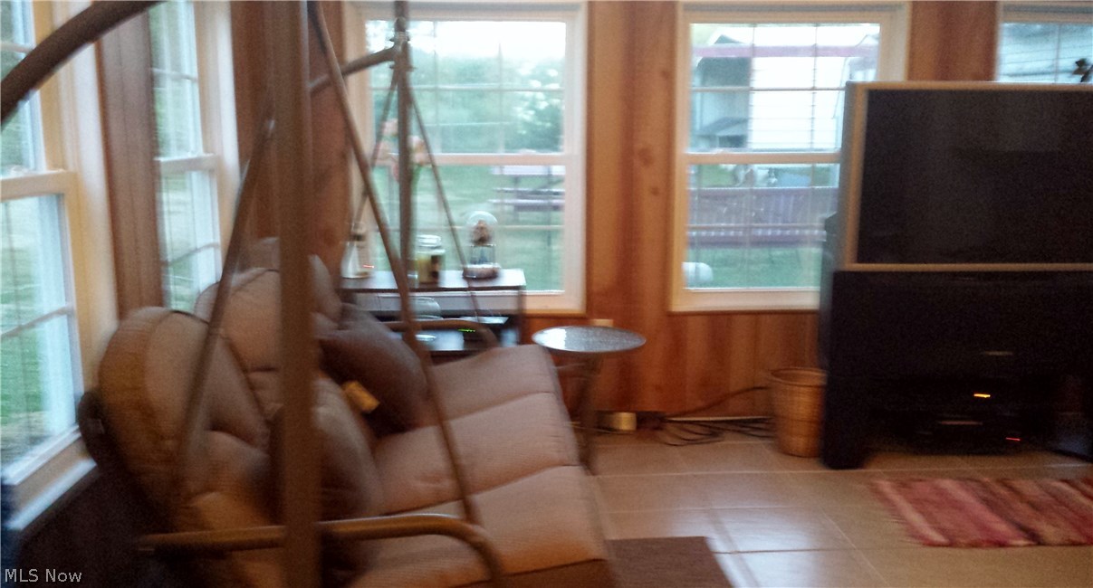 5794 Knapp Road Ravenna, OH 44266 - Photo 4 of 29 Gallery Image 4