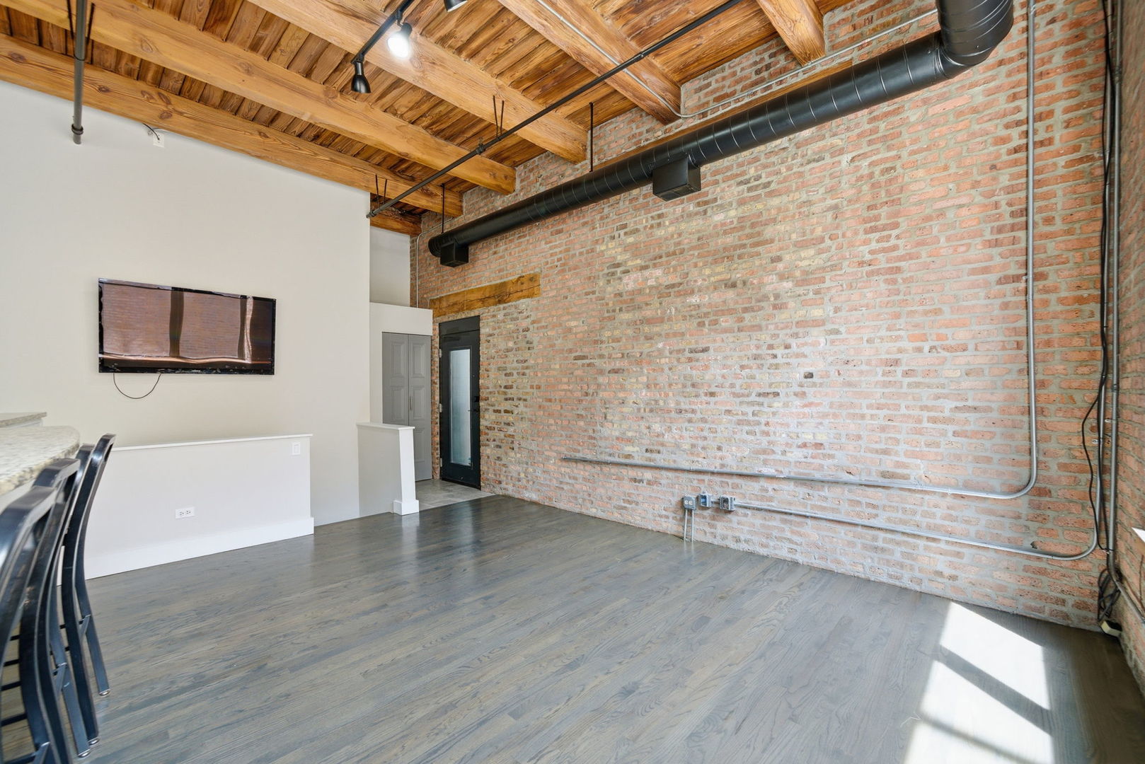 331 South Peoria Street, Unit 107 Chicago, IL 60607 - Photo 3 of 16